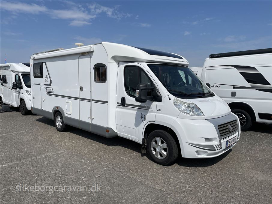 Knaus Sport 700 TI